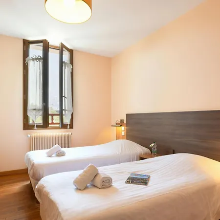 Hotel Logis L'auberge D'alex 2*