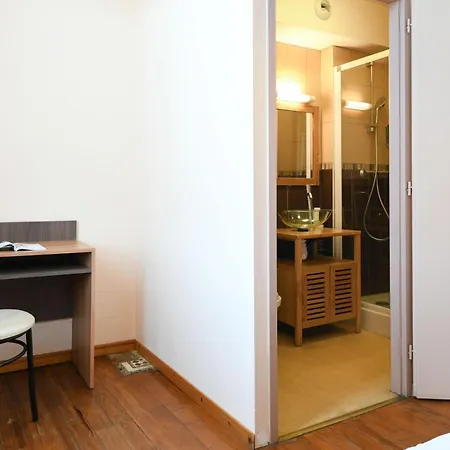 Hotel Logis L'auberge D'alex Arzacq-Arraziguet